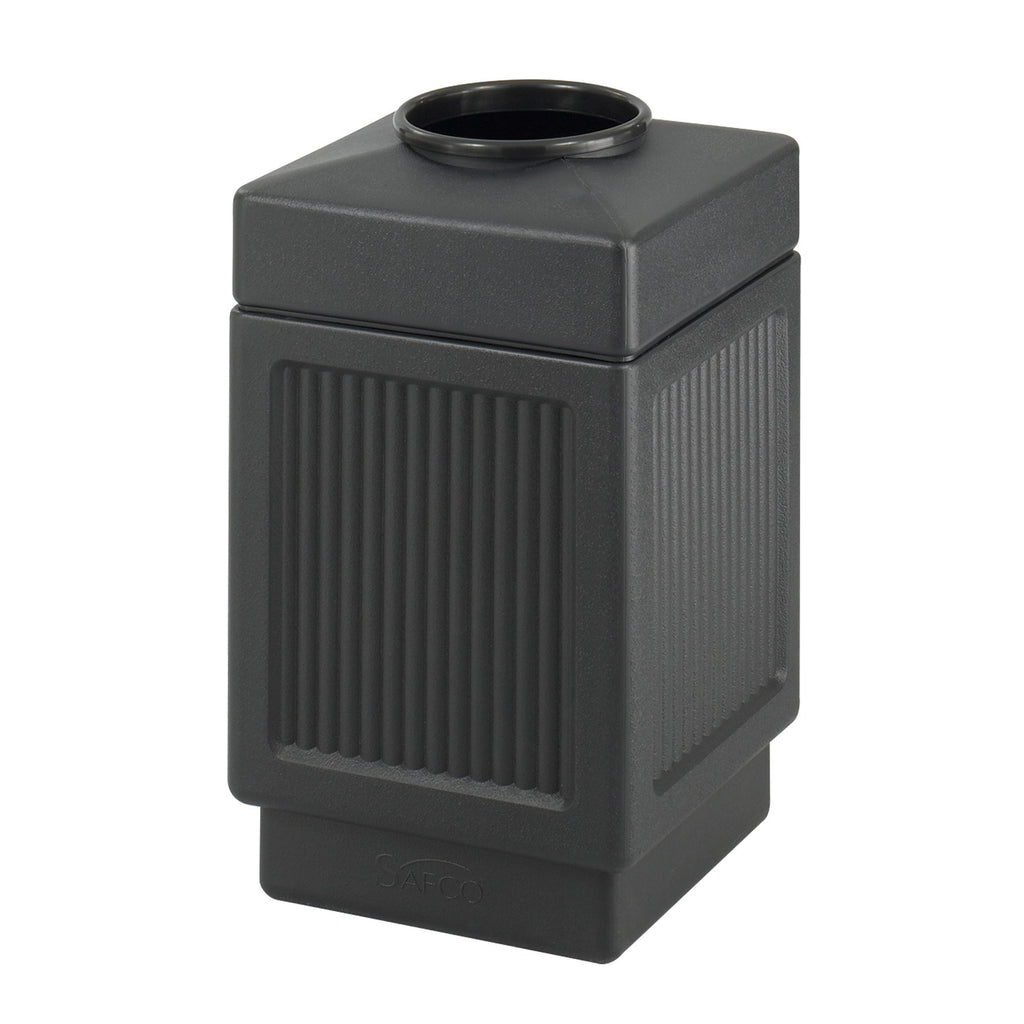 38 Gallon Black Open Top Trash Can Y763