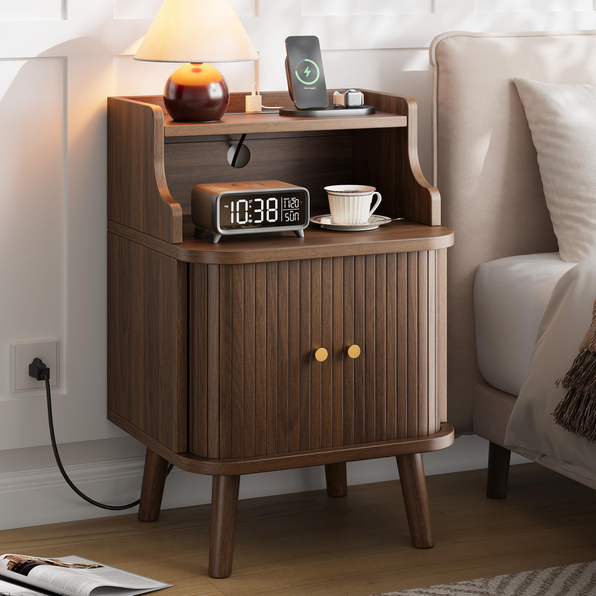 Mid Century Modern Nightstand Set of 2 with Charging Station Y97779