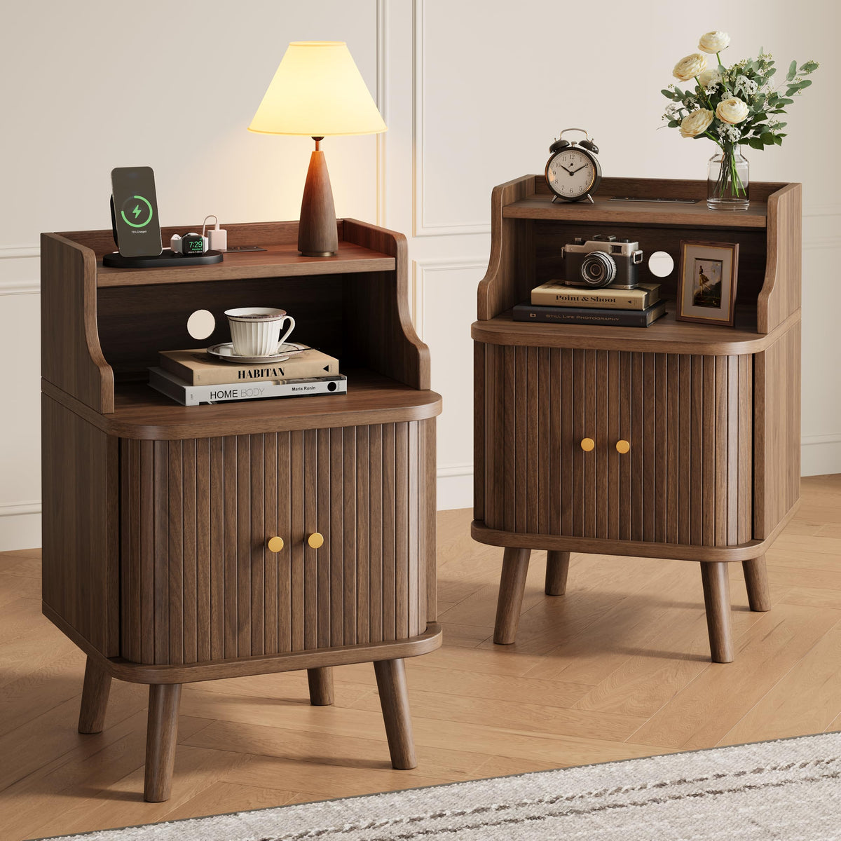 Mid Century Modern Nightstand Set of 2 with Charging Station Y97779