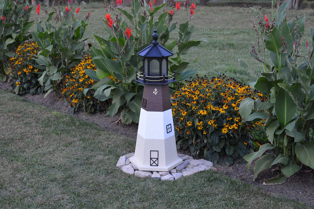 Oak Outdoor Lighthouse with Solar LED Light J324