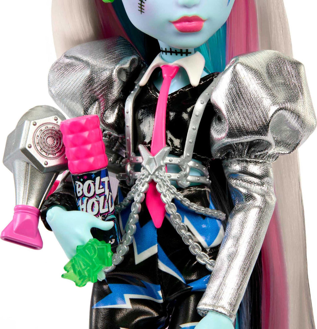 Monster High Doll with Instrument & Accessories O96410